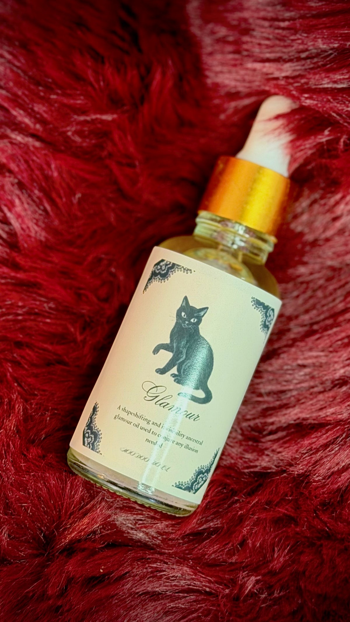 Glamour conjured oil